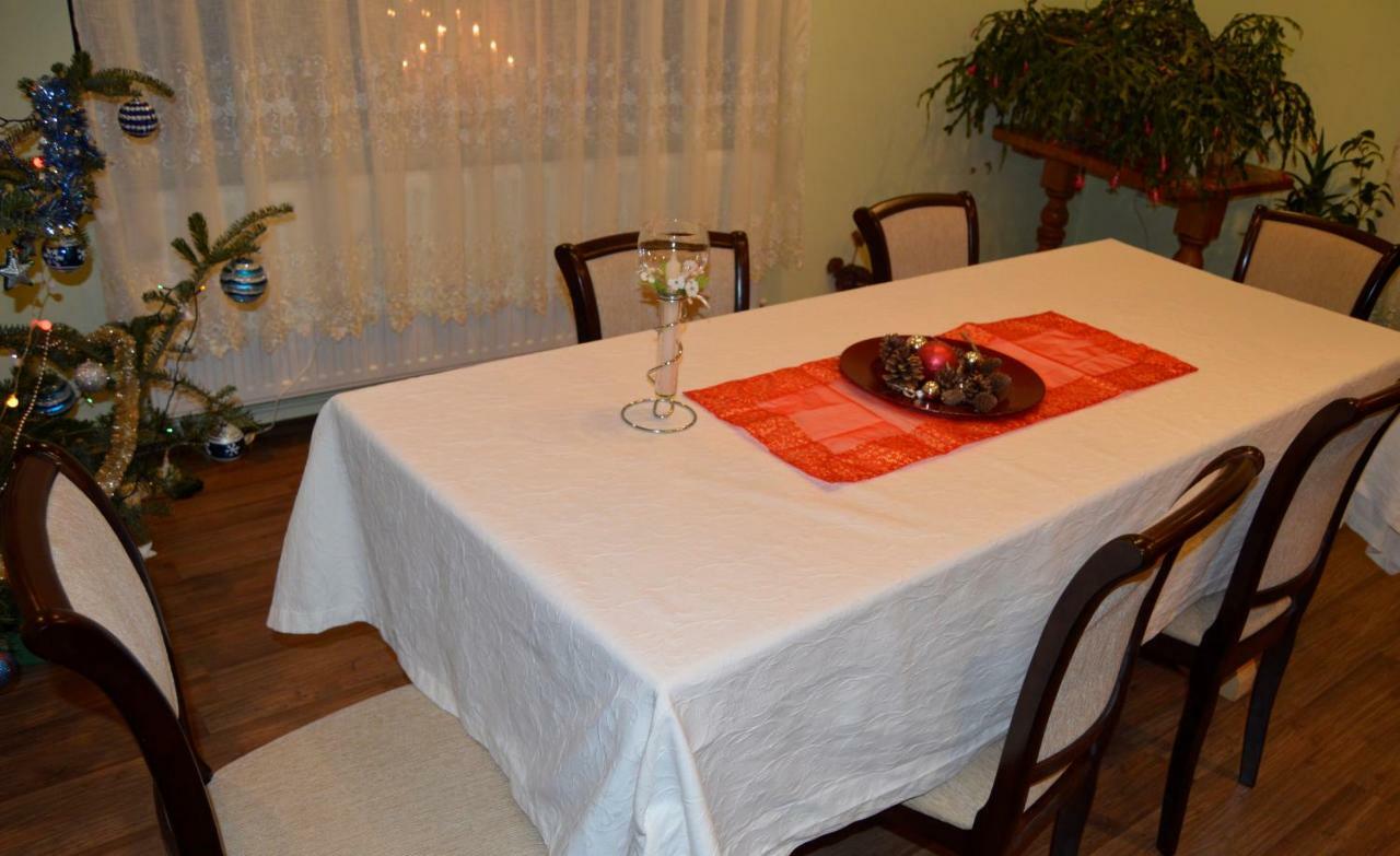 فندق Casa Piatra Craiului Zărneşti المظهر الخارجي الصورة